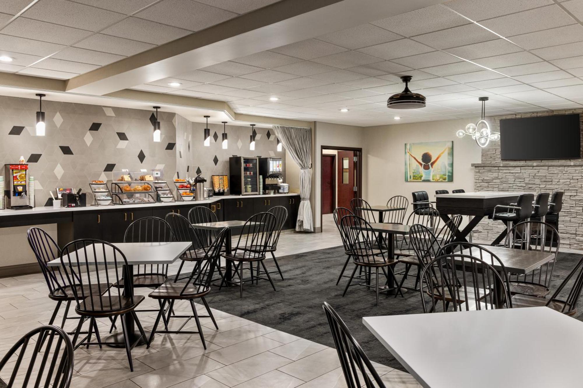 La Quinta Inn & Suites By Wyndham Lake George Eksteriør bilde