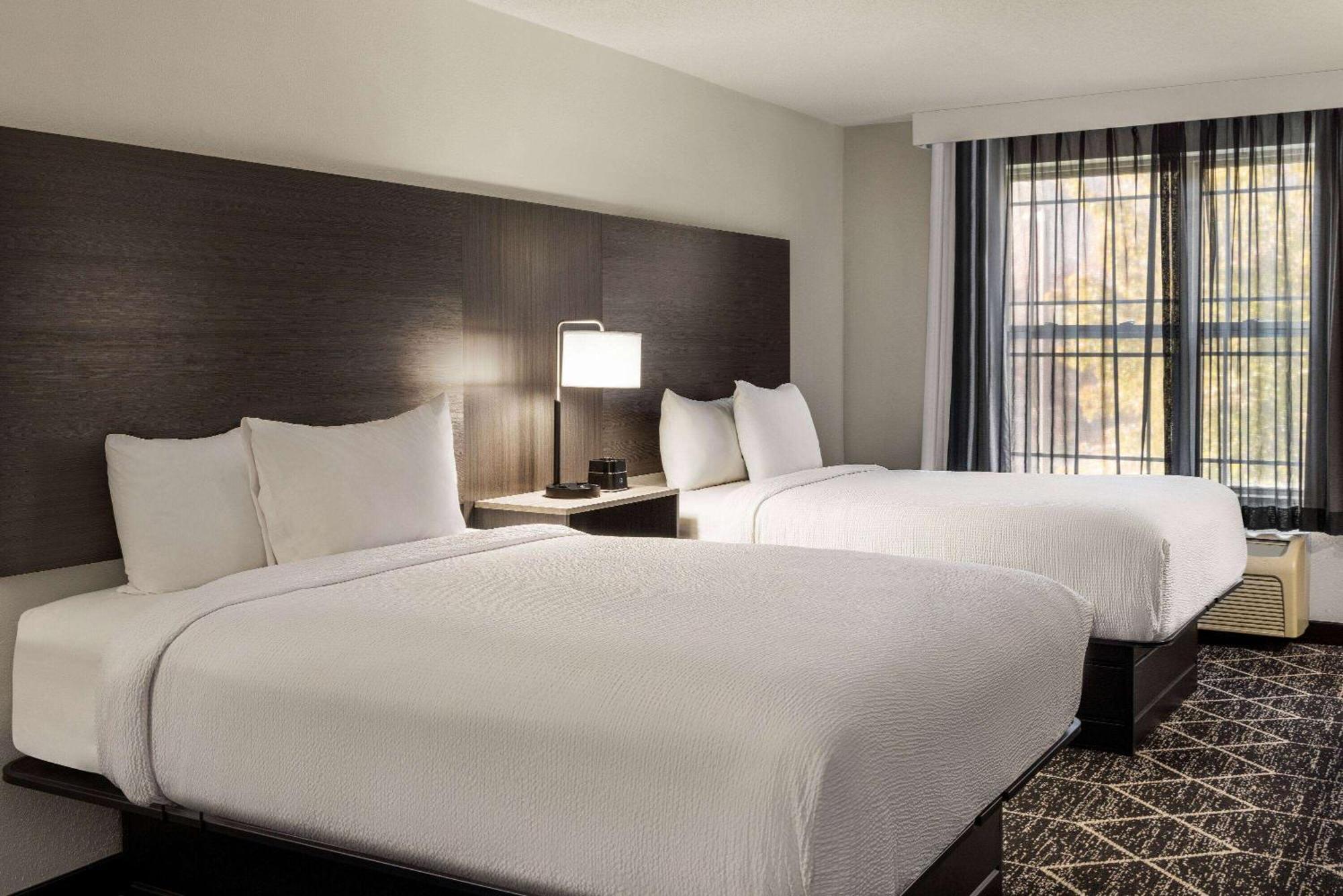 La Quinta Inn & Suites By Wyndham Lake George Eksteriør bilde