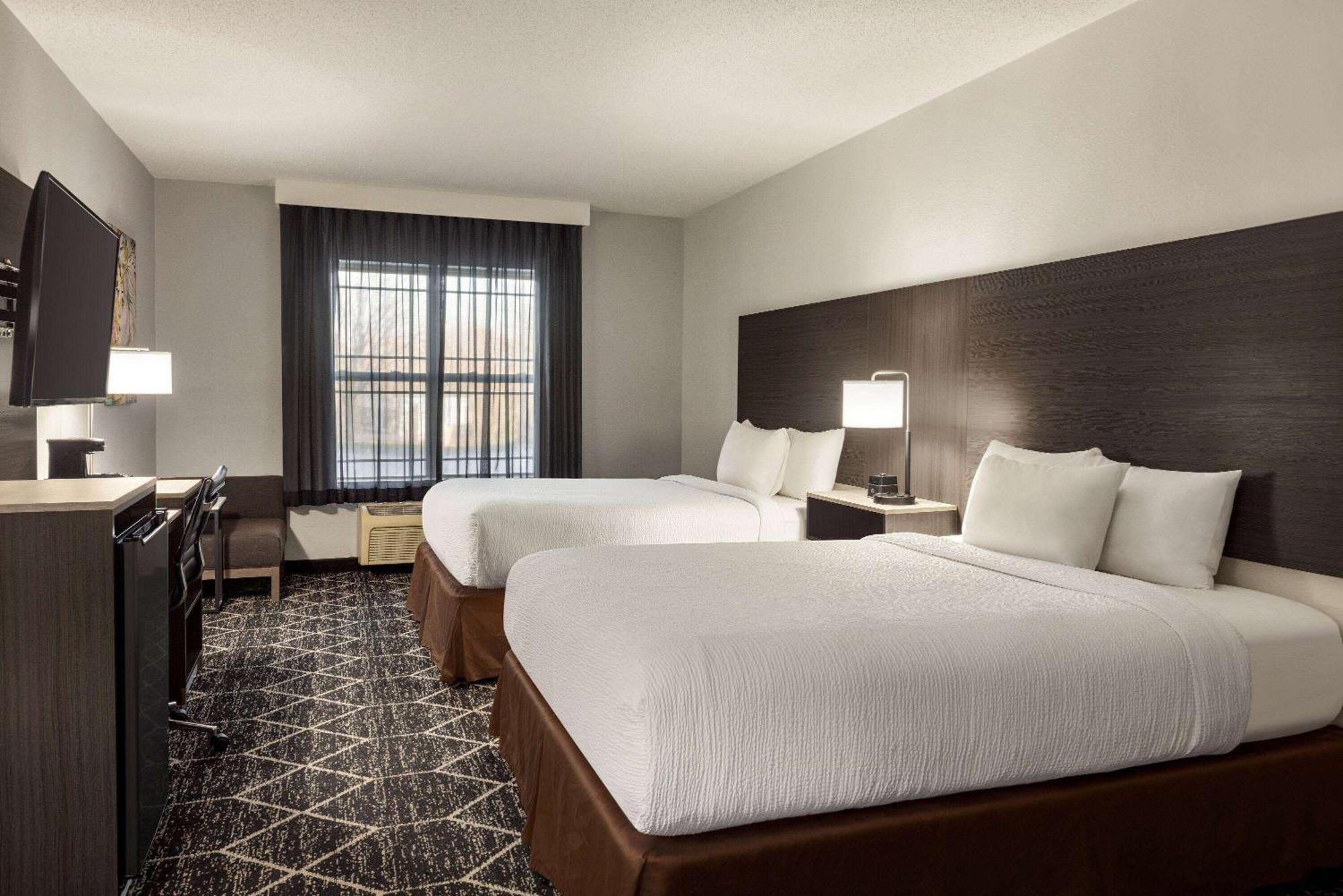 La Quinta Inn & Suites By Wyndham Lake George Eksteriør bilde